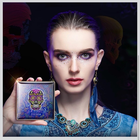 zeesea The British Museum Egypt Collection Eyeshadow Shimmer (#09 Crystal Skull) - Picture 5 of 5